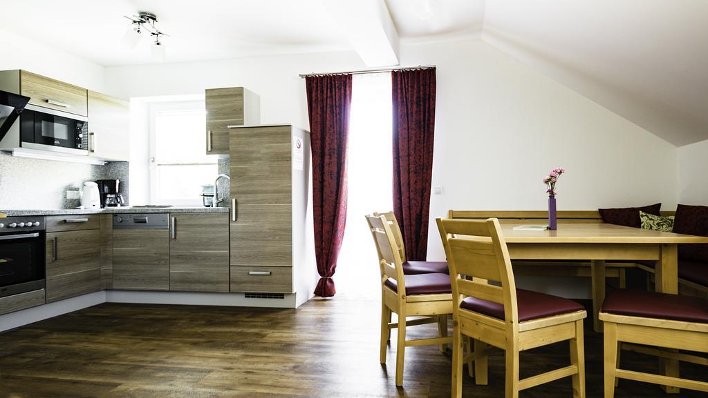 Cityhouse Apartments Schladming Exterior photo